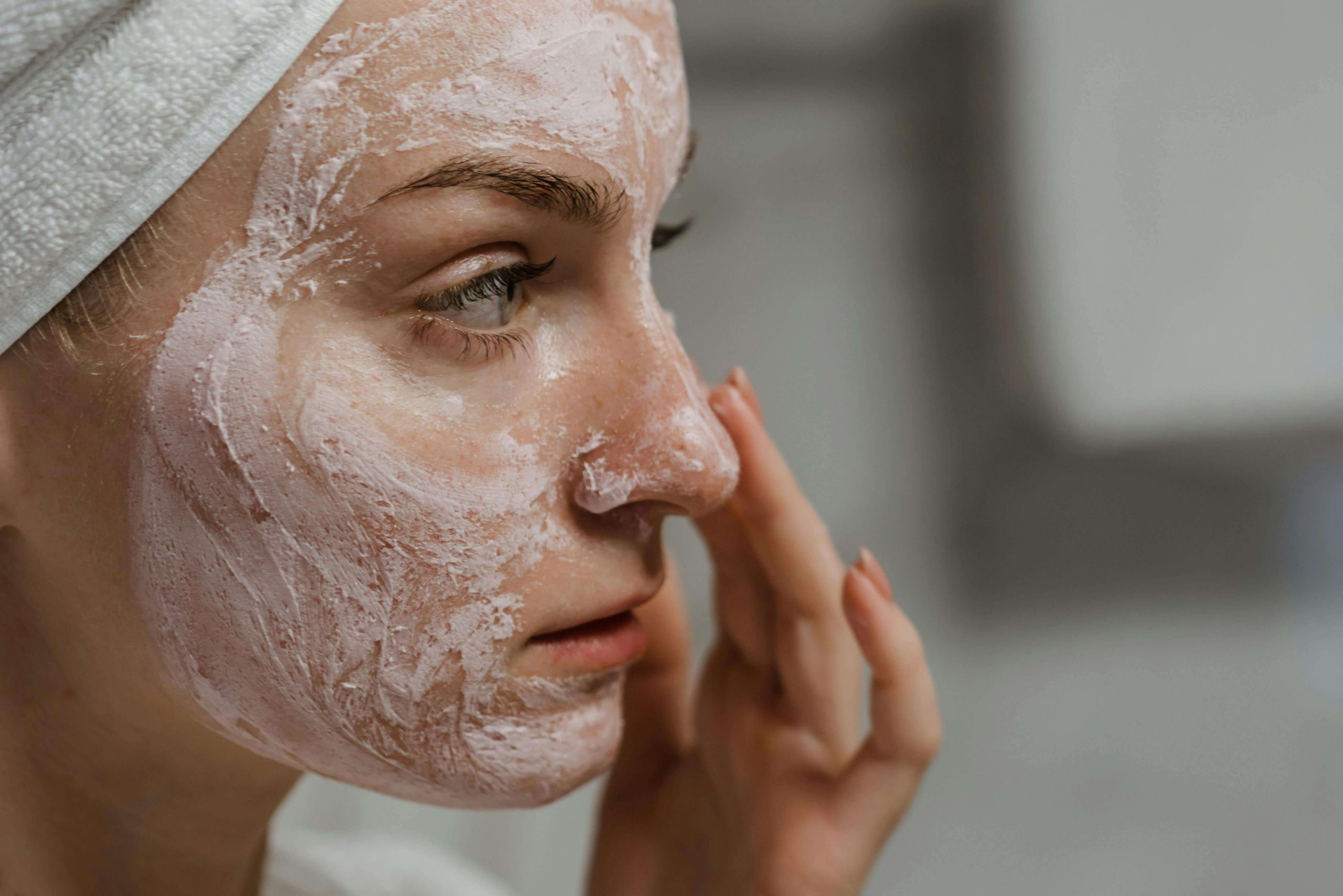 Skincare vs. No Skincare in de Zomer: Wat is het Verschil?